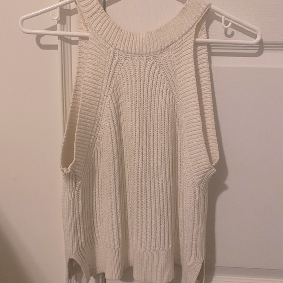 Guess halter knit top - Picture 3 of 3